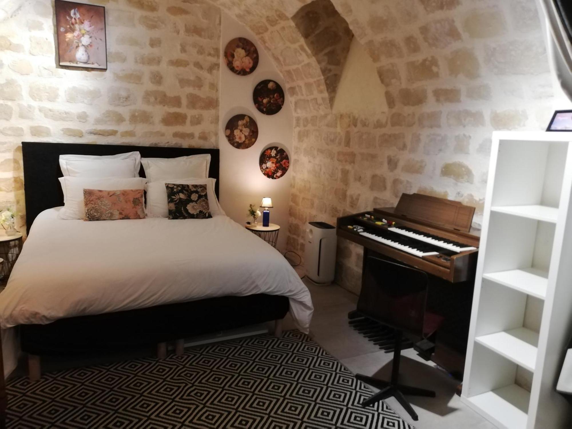 Ferienwohnung Les Freres Montgolfier - Le Marais - 80 M2 Paris Exterior foto